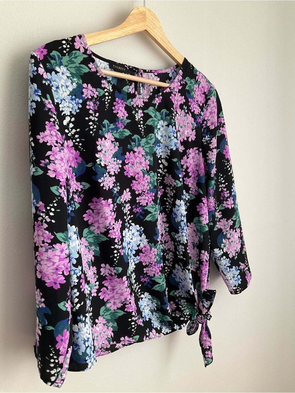 Talbots Medium Black Floral Tie-Hem Women's Blouse - Picture 3 of 7